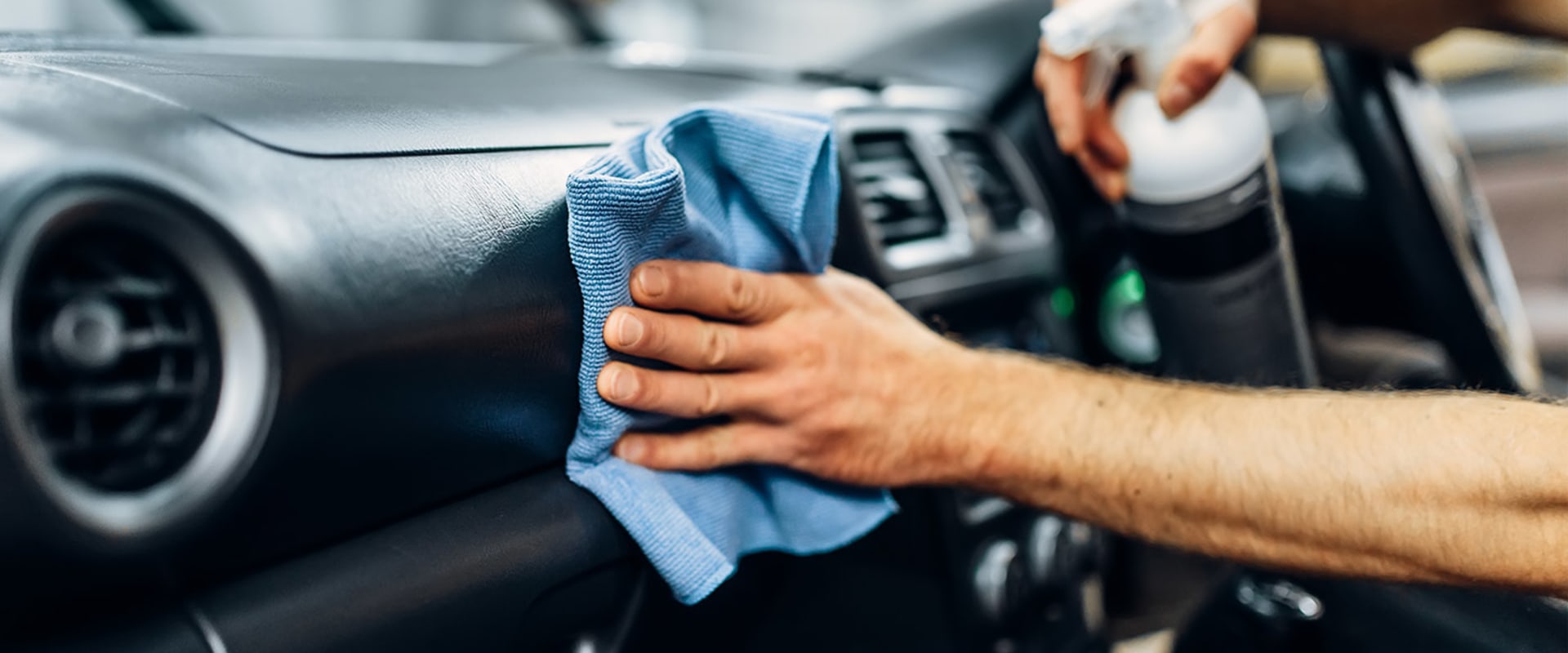 How to Choose the Right Products for Auto Cleaning and Detailing