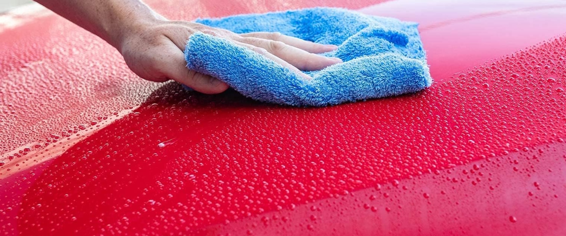 How to Choose the Right Microfiber Cloths for DIY Auto Cleaning