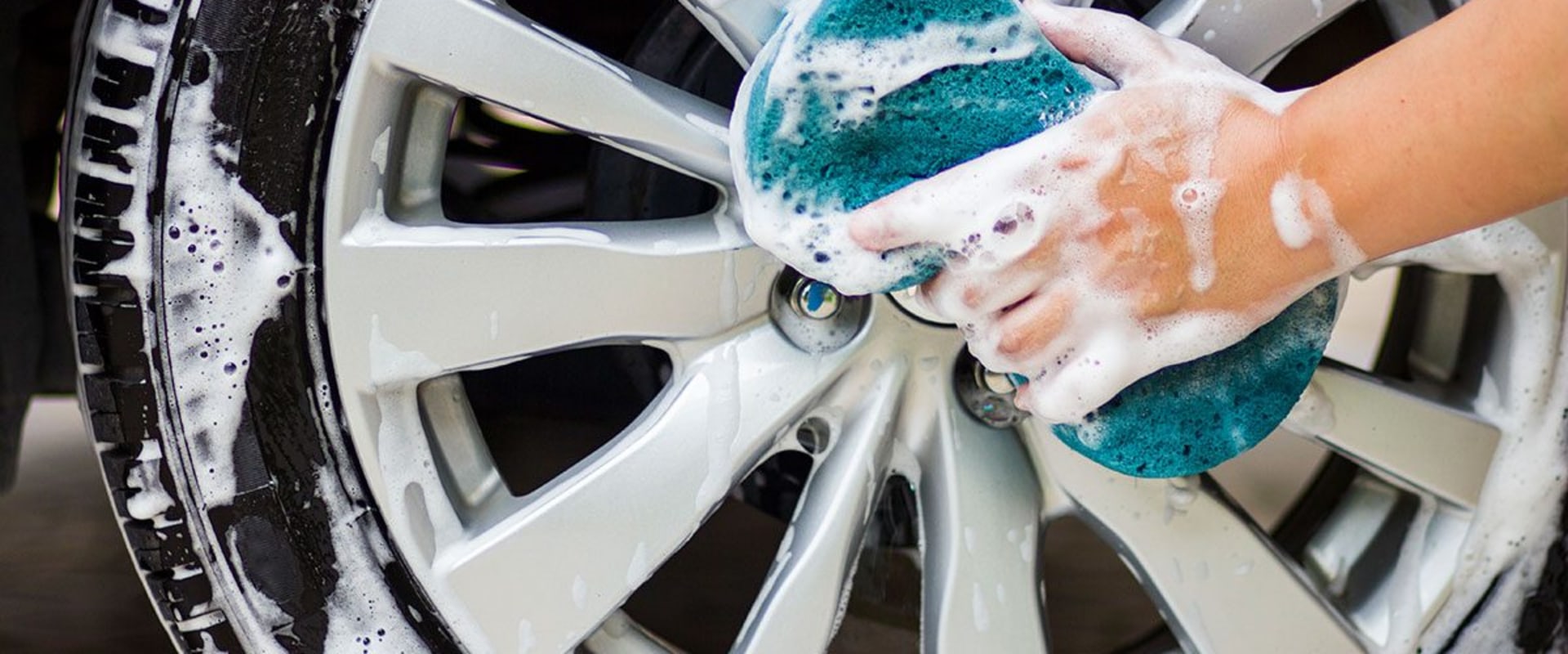 Removing Debris from Tires: Keeping Your Vehicle Clean and Safe